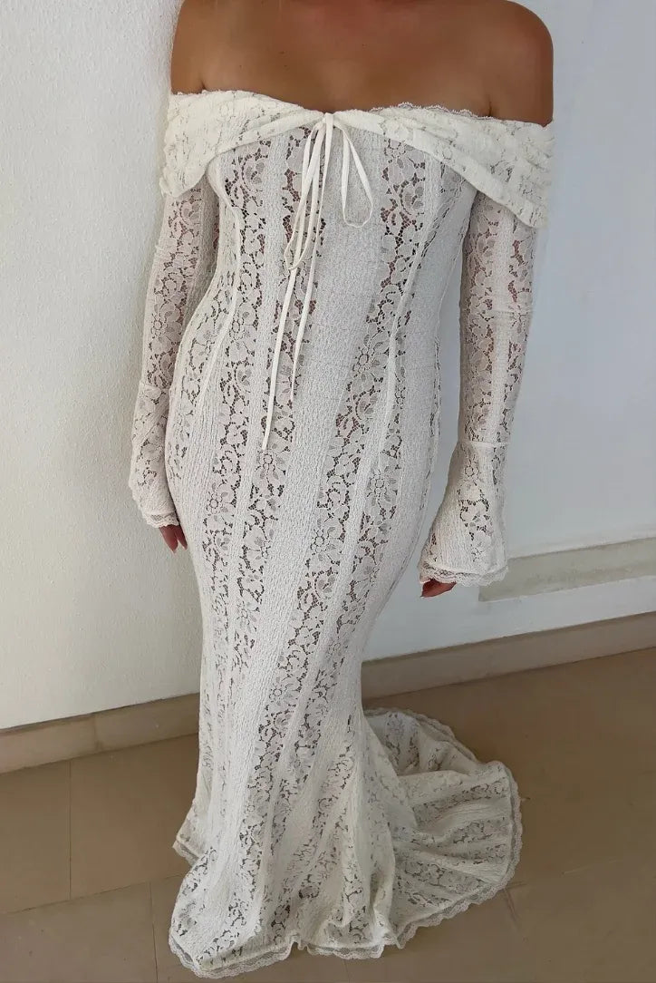 Annabelle Lace Maxi